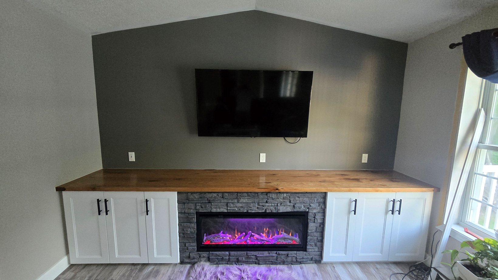 Photo of fireplace